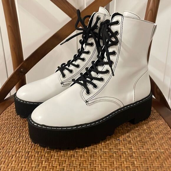 Divided NWOB white platform lace up combat boots size 39 - Picture 2 of 11